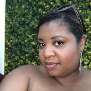 Meet your Posher, Joy